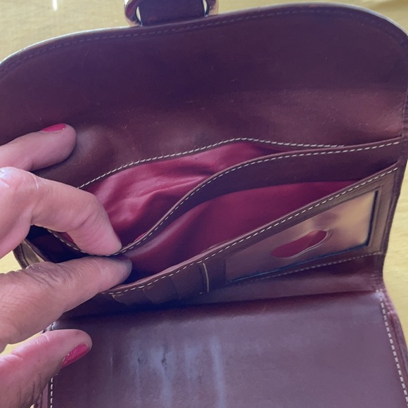 Dooney& Bourke wallet - Picture 8 of 8